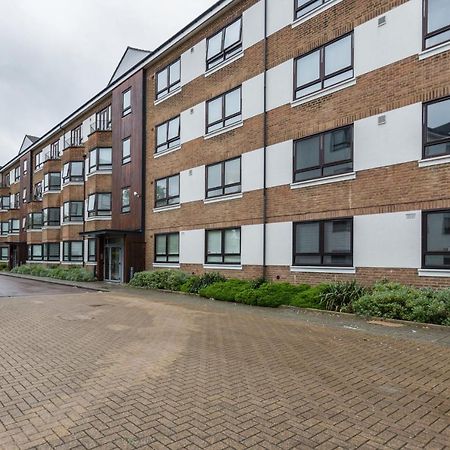 Roomspace Serviced Apartments - Kew Bridge Court London Exterior photo